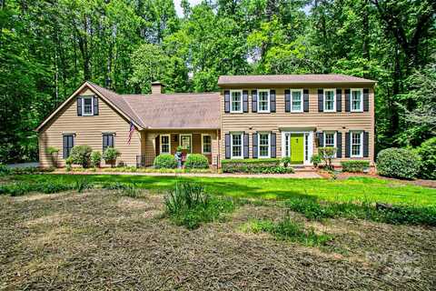 301 Chickadee Lane, Brevard, NC 28712