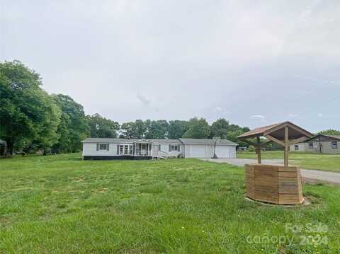 2360 Drive Inn Road, Lincolnton, NC 28092