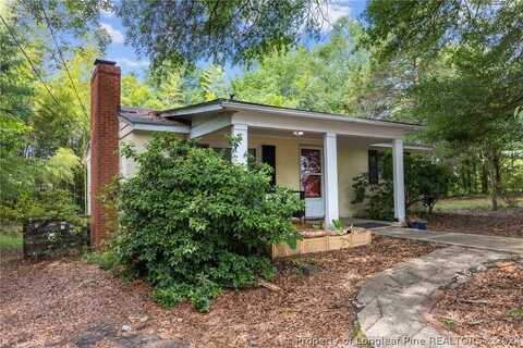490 W New Hampshire Avenue, Southern Pines, NC 28387