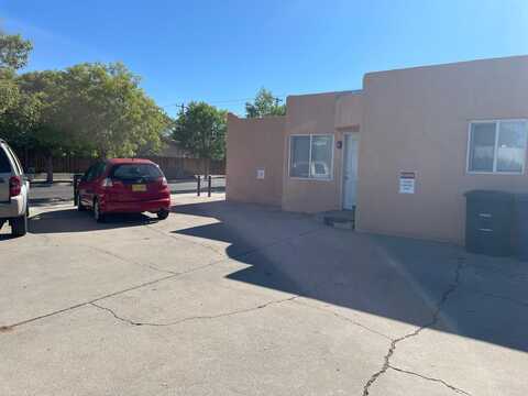 2602 Coal Avenue SE, Albuquerque, NM 87106