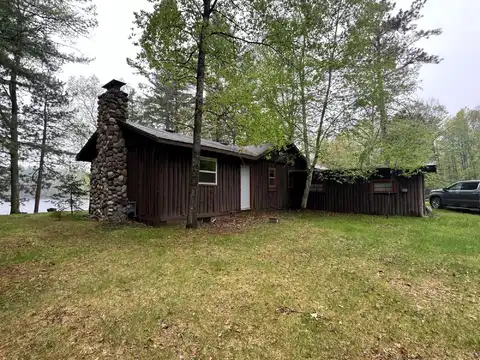 1885 SPARKLING WATER LN, Eagle River, WI 54521