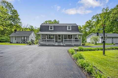 224 State Route 32 N, New Paltz, NY 12561