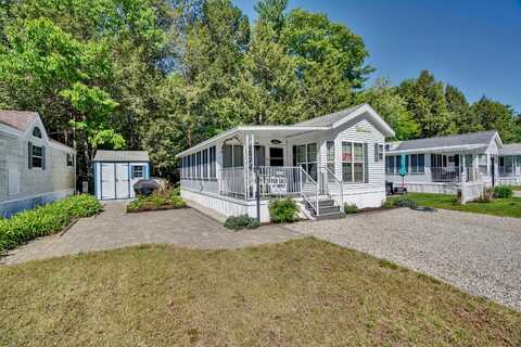 27 Ocean Park Road, Old Orchard Beach, ME 04064