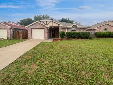 3112 Ronay Drive, Forest Hill, TX 76140