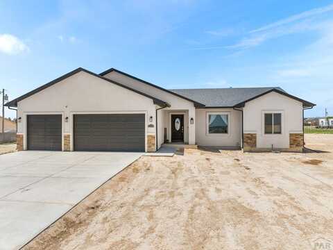 1375 Moonbeam Dr, Pueblo West, CO 81007