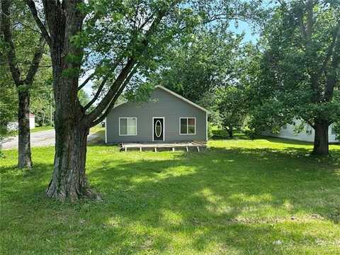 230 East Highway 32, Licking, MO 65542