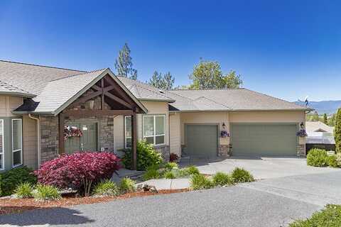 1893 NW Sunview Place, Grants Pass, OR 97526