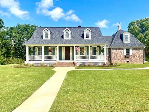 1115 Milltown Dr, Wesson, MS 39191