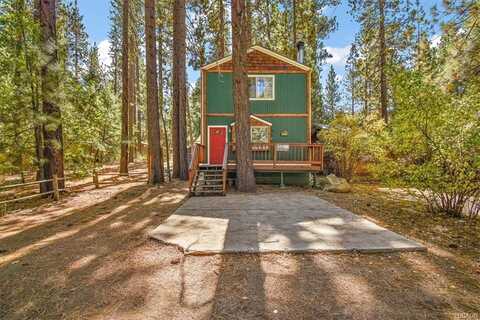 42557 La Cerena Avenue, Big Bear Lake, CA 92315