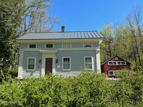 132 Sandisfield Rd, Sandisfield, MA 01255