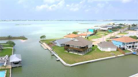 146 Lakeshore Drive, Rockport, TX 78382