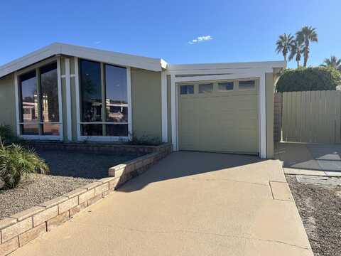 38520 Commons Valley Drive, Palm Desert, CA 92260