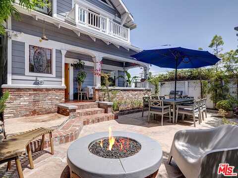 111 Dudley Ave, Venice, CA 90291