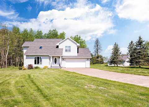 1 Rolling Rd, Esko, MN 55733