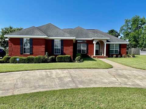 110 LAKE LN, Headland, AL 36345