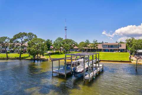 2300 Watkins Cove, Fort Walton Beach, FL 32547