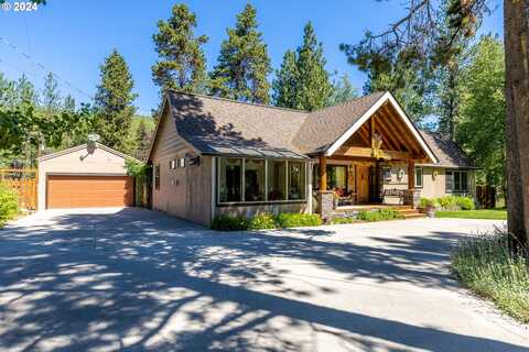 16390 SKYLINERS RD, Bend, OR 97703