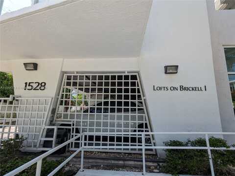 1528 Brickell Ave, Miami, FL 33129