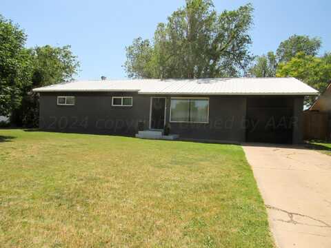 1010 Barkley, Spearman, TX 79081