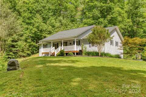 158 Cosgrove Court, Flat Rock, NC 28731