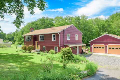 53 Maplecrest Drive, Guilford, CT 06437