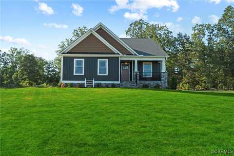 56 Hobbs Hole Lane, Tappahannock, VA 22560