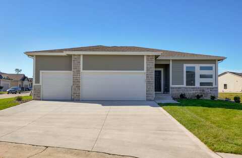 7020 Blair Loop, Johnston, IA 50131