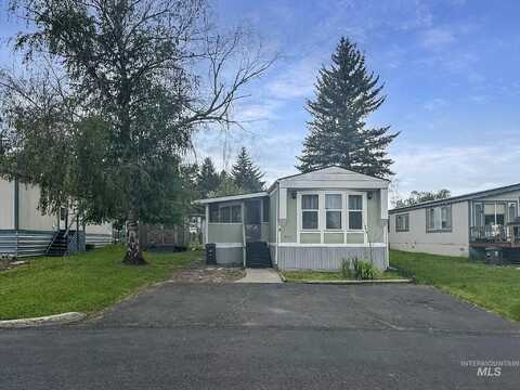 411 N Almon #219, Moscow, ID 83843