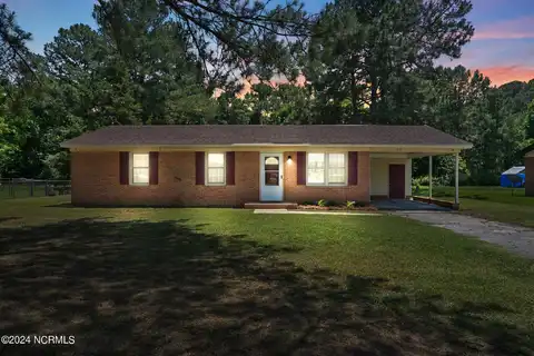 322 Brentwood Drive, Dudley, NC 28333