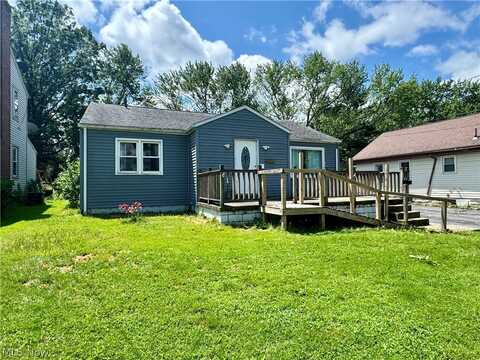 233 Melrose Avenue, Youngstown, OH 44512