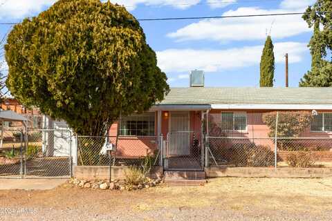 617 OLIVER Circle, Bisbee, AZ 85603