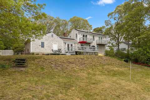 25 Snow Creek Drive, Hyannis, MA 02601