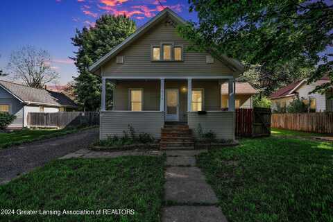 616 W Berry Avenue, Lansing, MI 48910