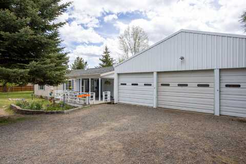 19205 Shoshone Road, Bend, OR 97702
