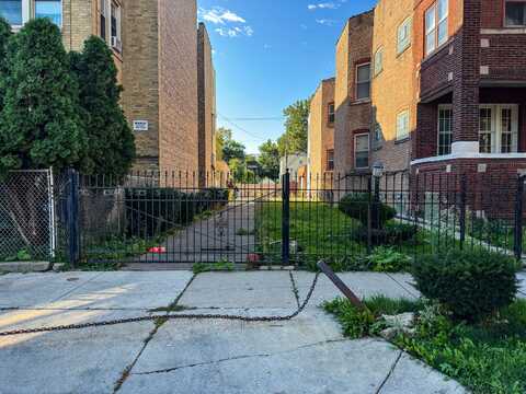 4855 W Jackson Boulevard, Chicago, IL 60644