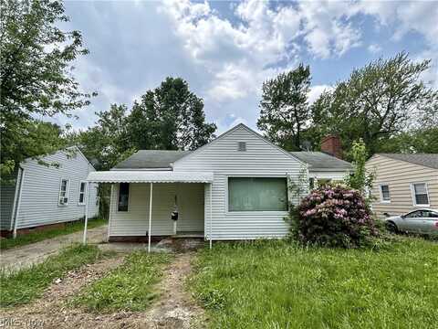 2532 Greenvale Road, Cleveland, OH 44121