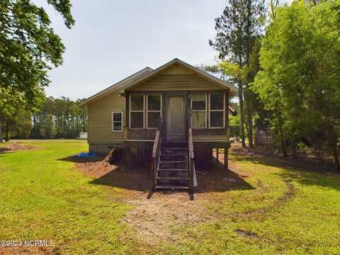 559 Hobucken School Road, Hobucken, NC 28537