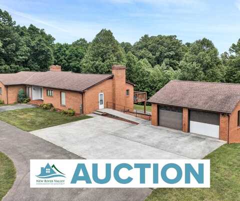 7306 Jeters Chapel Road, Vinton, VA 24179