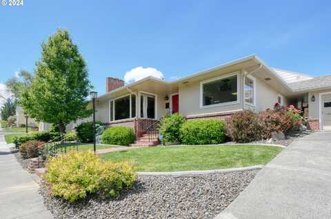 1003 NW HORN AVE, Pendleton, OR 97801