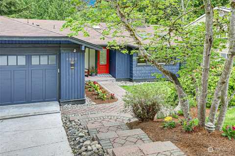 152Nd, BELLEVUE, WA 98006