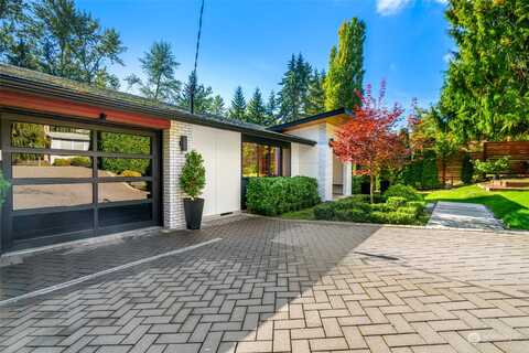 112Th, KIRKLAND, WA 98033