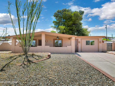 Avenue B, SAN MANUEL, AZ 85631