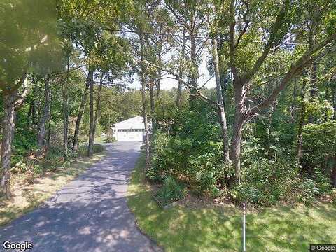 Spinney, EAST QUOGUE, NY 11942