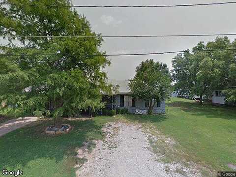 8Th, BLACKWELL, OK 74631