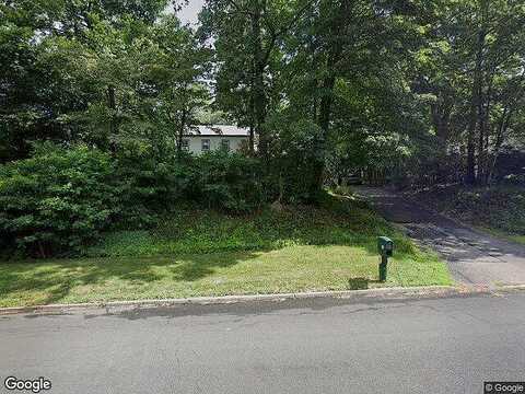 Twin Lakes, WATERFORD, CT 06385