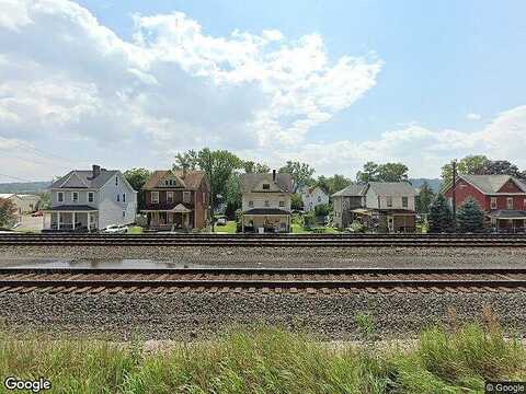 Railroad, SEWICKLEY, PA 15143