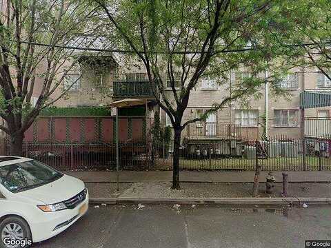 Wallabout, BROOKLYN, NY 11206