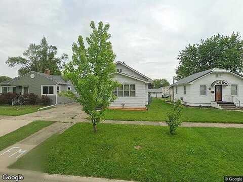 Avenue D, FORT MADISON, IA 52627