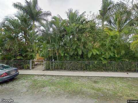 14Th, DANIA, FL 33004