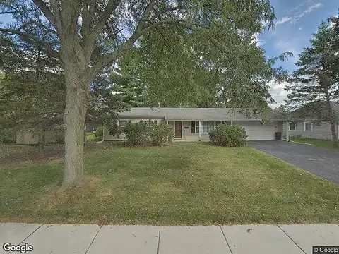 Ashlawn, OSWEGO, IL 60543